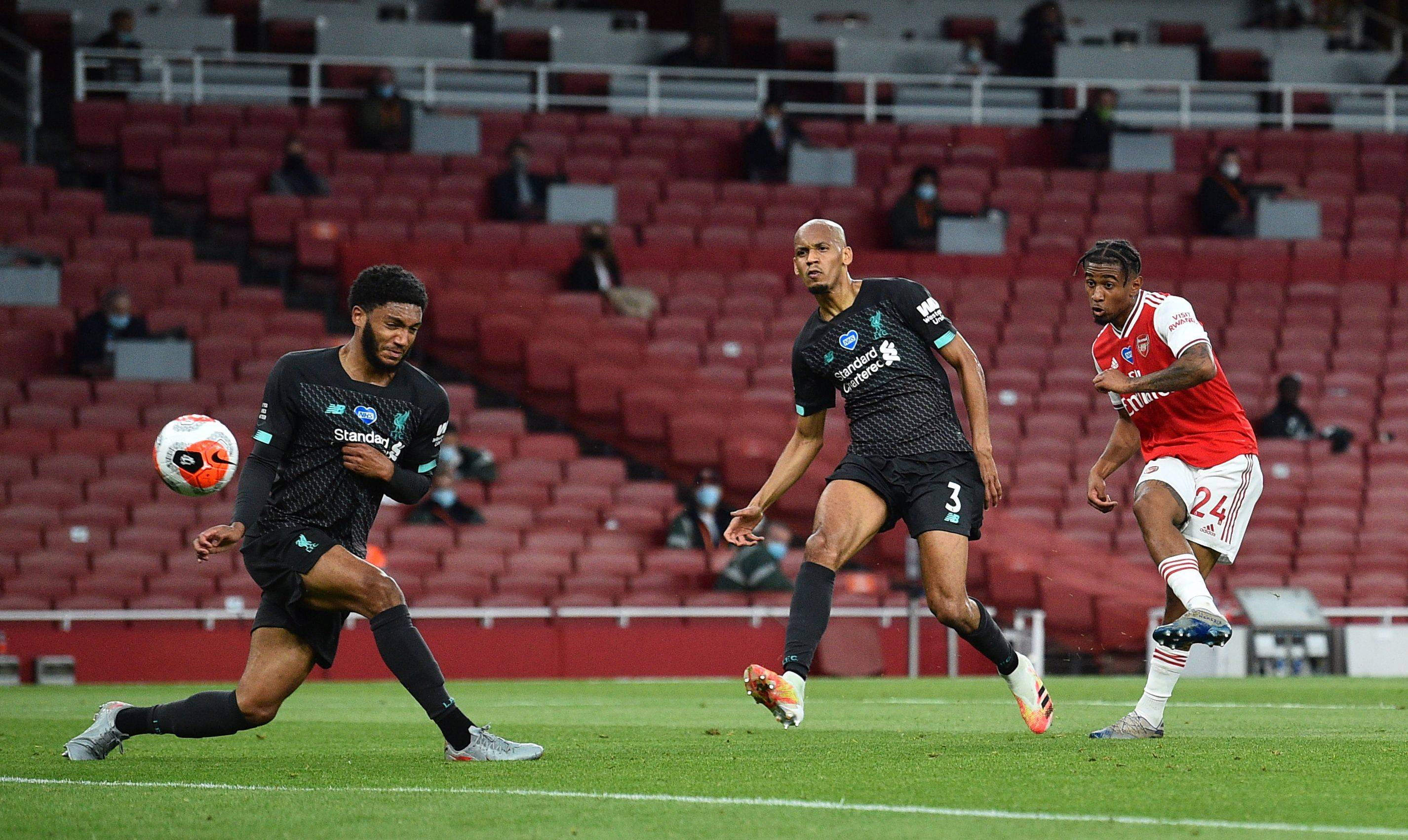 仅展现了他 仅展现了他