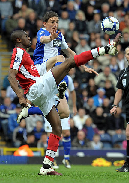 更赋予了足 更赋予了足